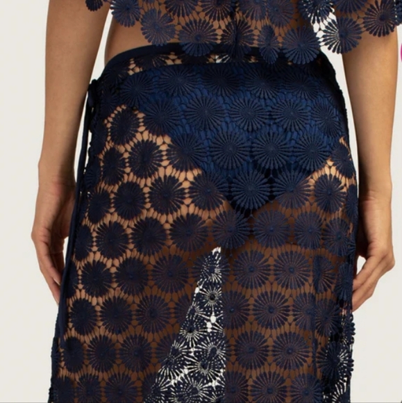 This cropped swim cover-up top and maxi skirt - Picture 4 of 4